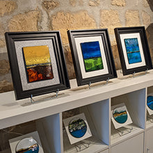 Charger l&#39;image dans la galerie, tableaux uniques de la collection les Grandes Terres - émaux d&#39;orfèvre sur cuivre- Anne de la Forge
